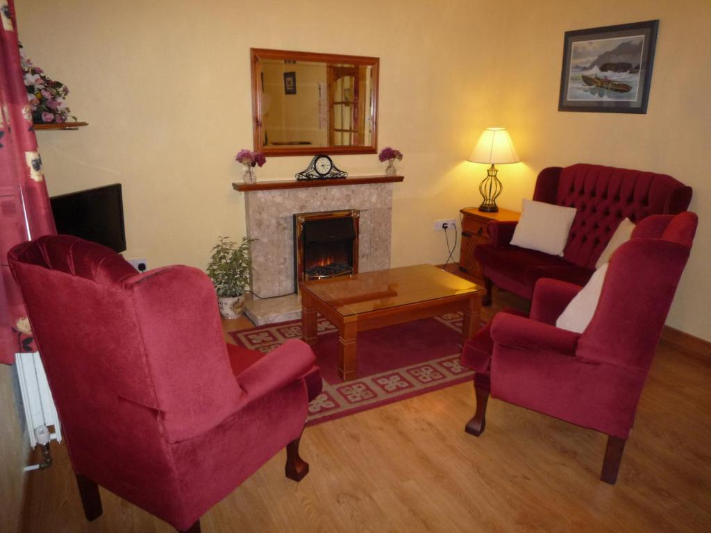 Lakeside Lodge Bantry - Two-Bedroom House