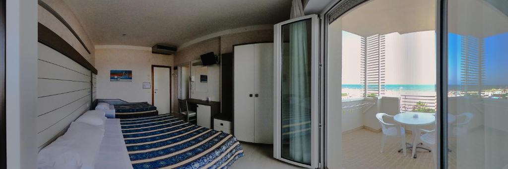 Hotel Record - Resim 30