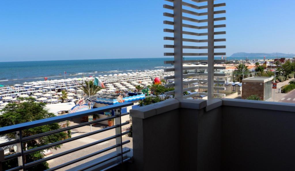 Hotel Record - Resim 15