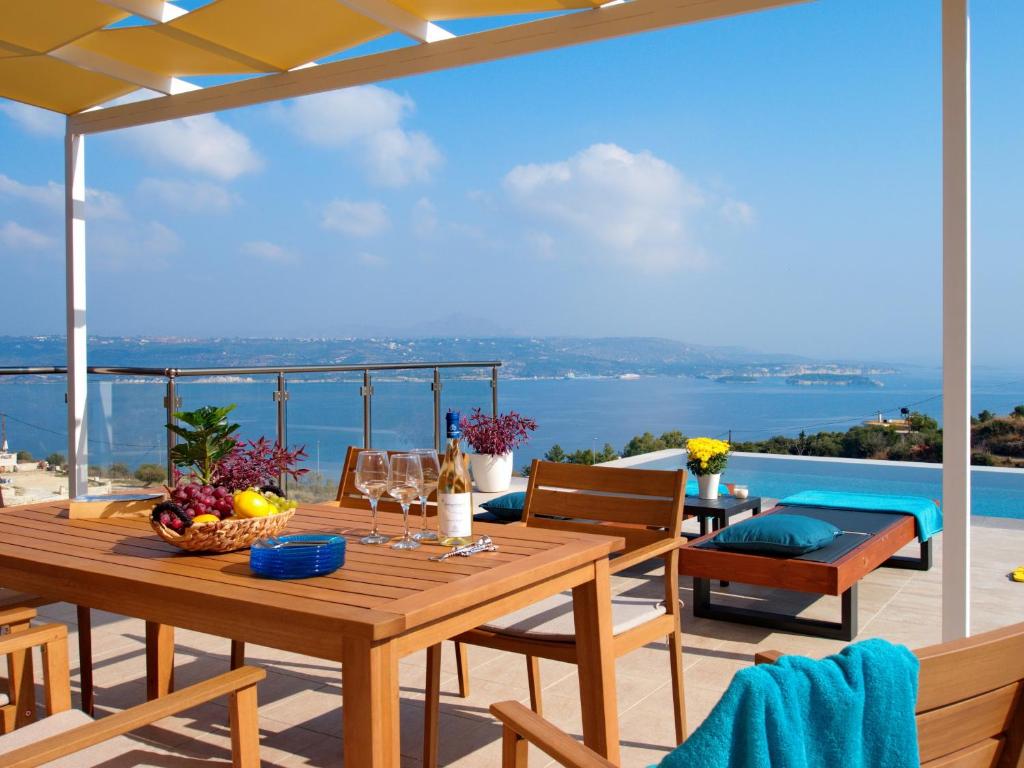 Villa Nikos Megala Chorafia Crete - Villa