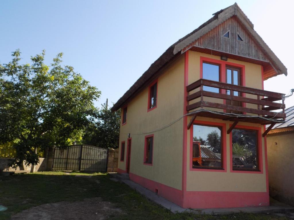 Casa Constantin - Housity