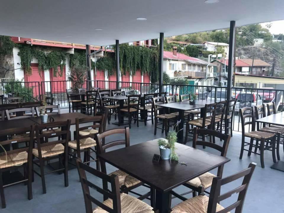 Restaurace v ubytování Theoxenia