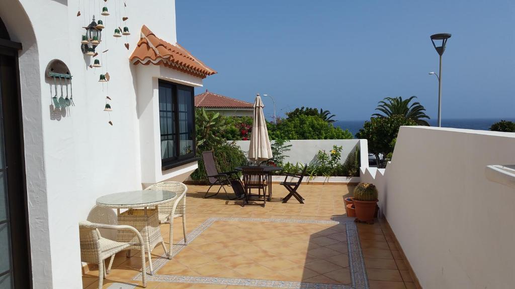 A balcony or terrace at Casa Atlantico - nur einen Steinwurf vom Atlantik entfernt Ab Mai 2022 komplett neu renoviert