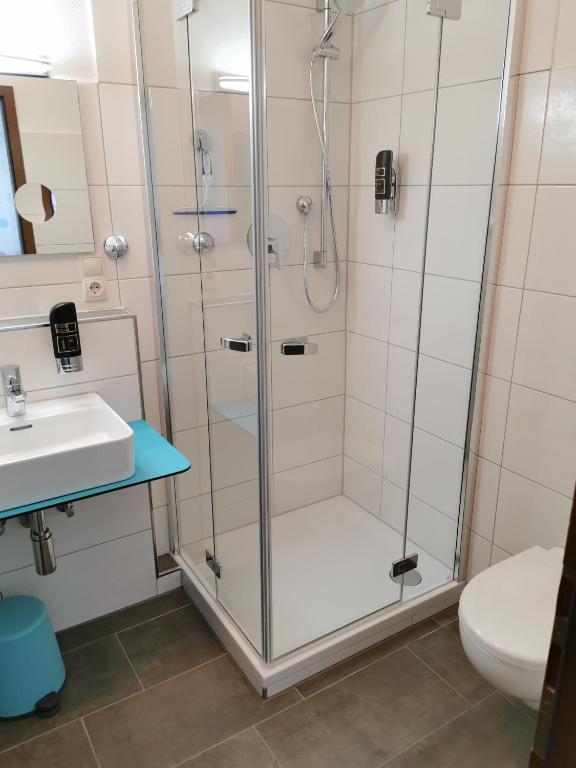Koupelna v ubytování Hotel Allgäu Garni