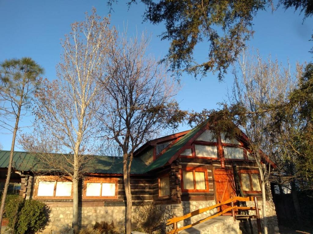 Cabañas Troncopiedra durante el invierno