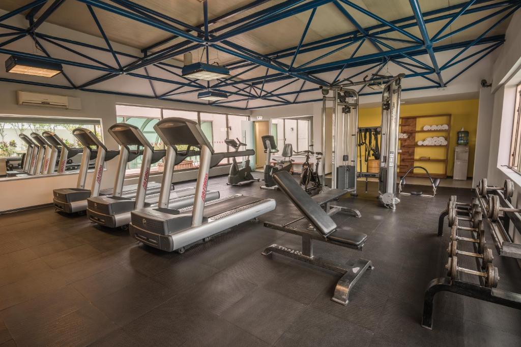 Fitness centrum a/nebo fitness zařízení v ubytování Holiday Inn Guadalajara Select by IHG