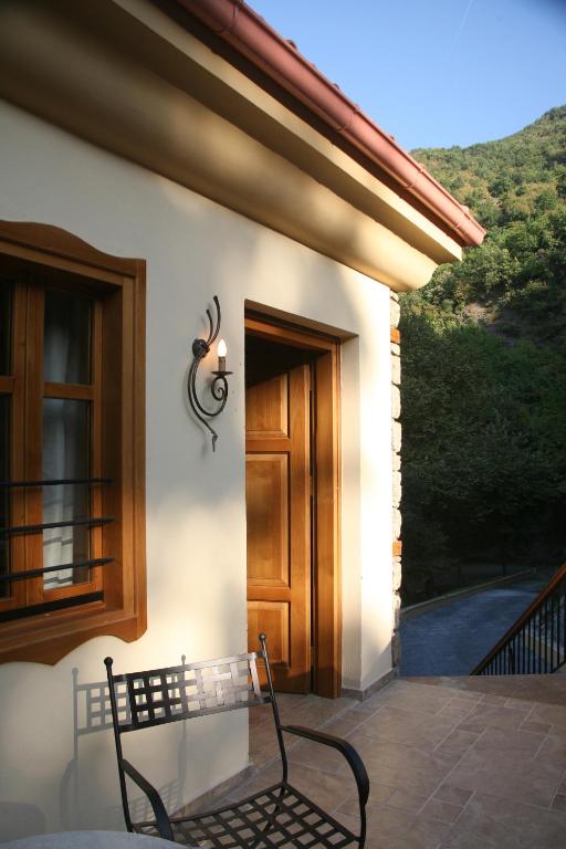 Fotografie z fotogalerie ubytování Roes Suites v destinaci Kato Loutraki