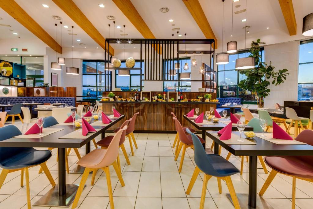 Holiday Inn Bologna - Fiera by IHG - Resim 28