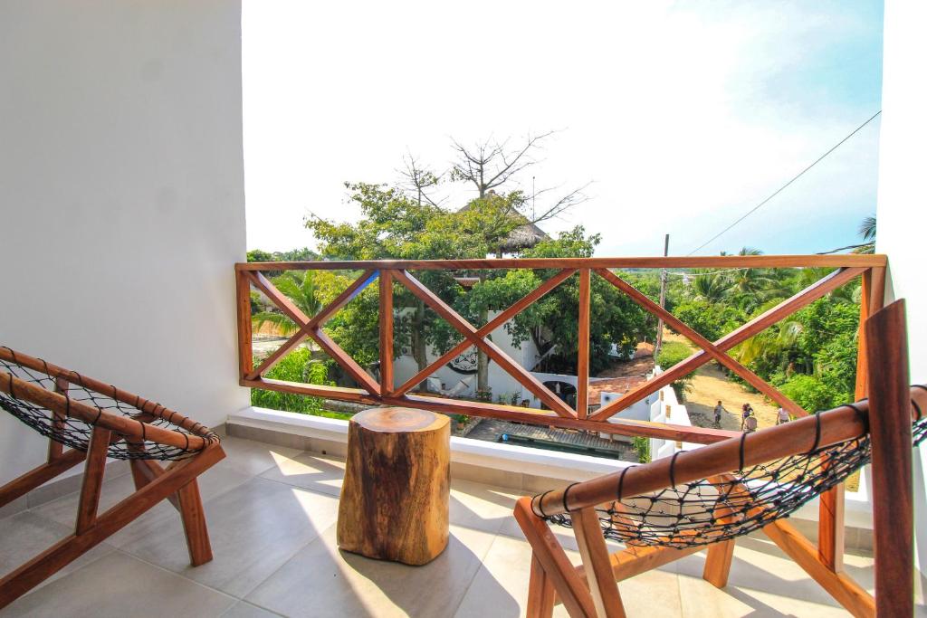 Casa de Olas Boutique Hotel - Quadruple Room With Balcony