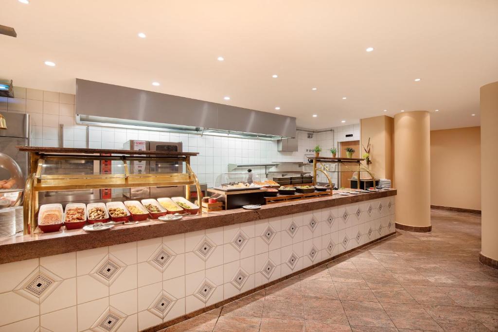 HI Hotel International Hamburg - Resim 21