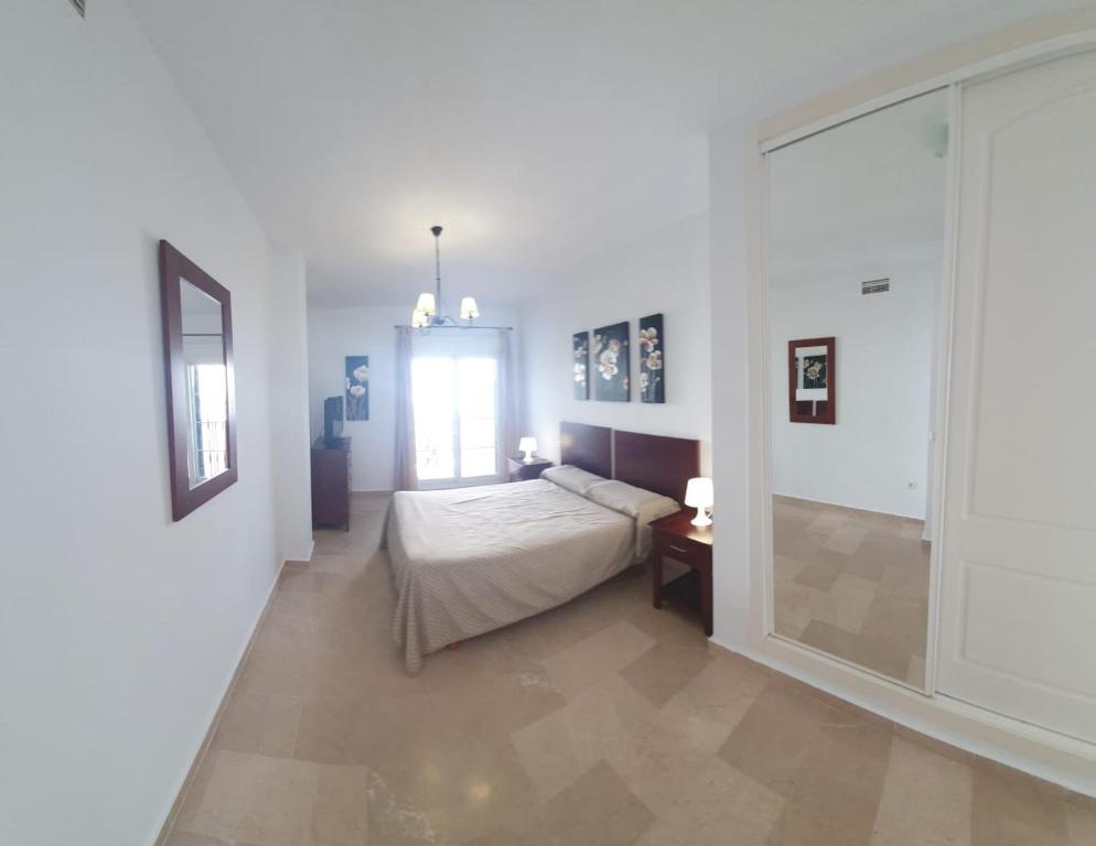 Zdjęcie z galerii obiektu TESS Apartamento Ananda Lauro Golf w mieście Alhaurín de la Torre