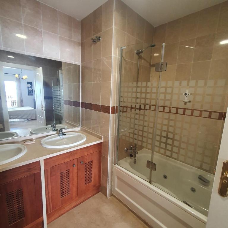 Zdjęcie z galerii obiektu TESS Apartamento Ananda Lauro Golf w mieście Alhaurín de la Torre
