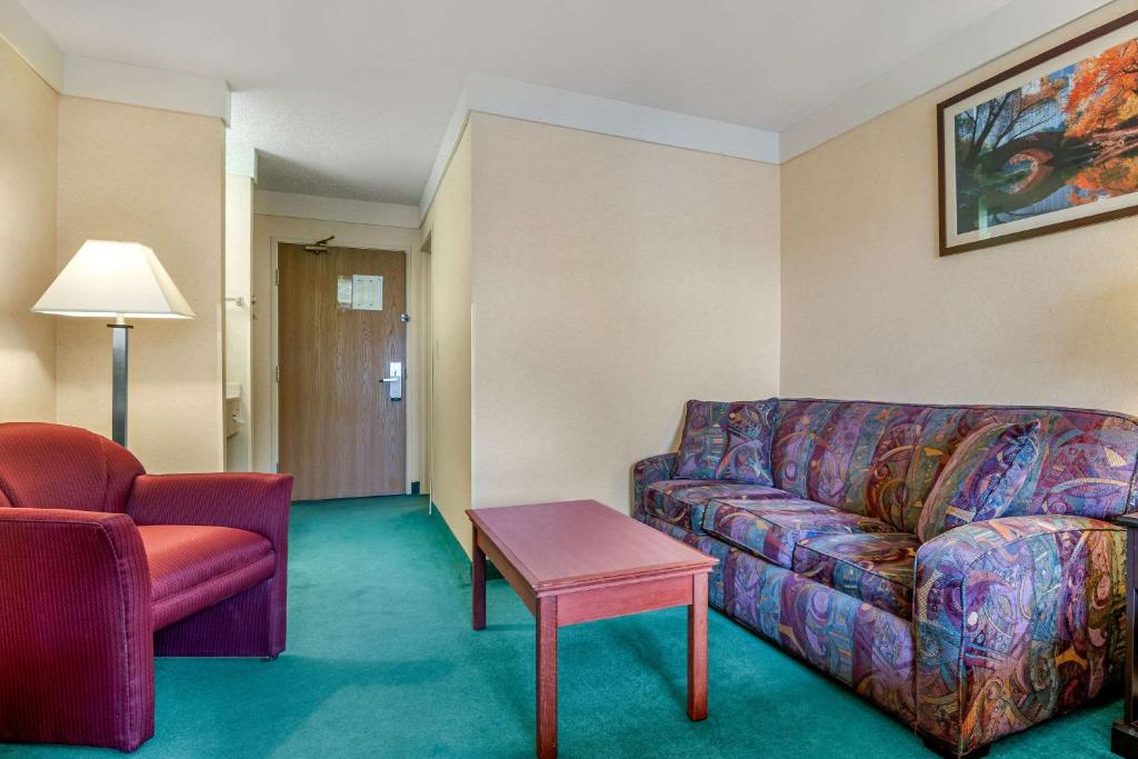 Posezení v ubytování Quality Inn