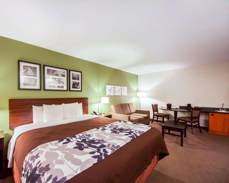 Sleep Inn & Suites Edmond near University photo