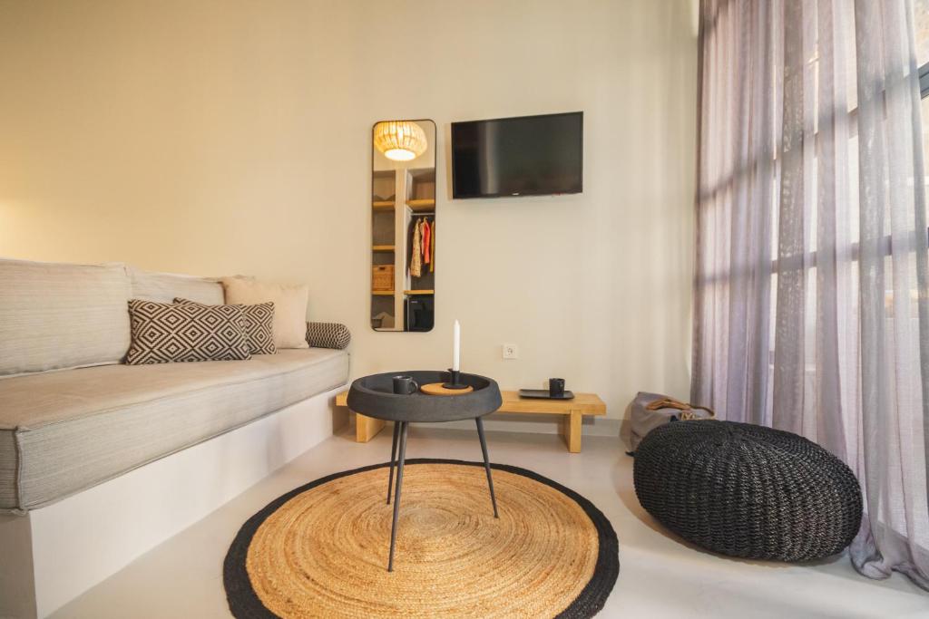 TV a/nebo společenská místnost v ubytování Pyli Apartments