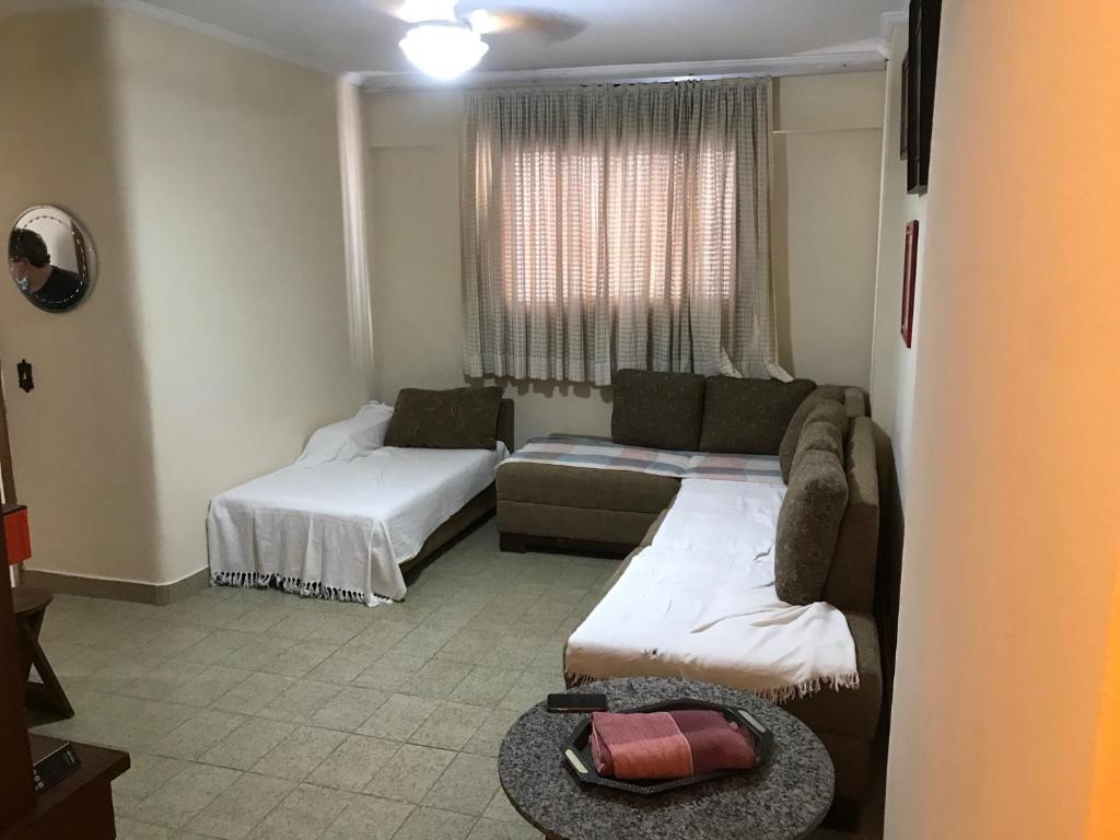  Apartamento Pitangueiras