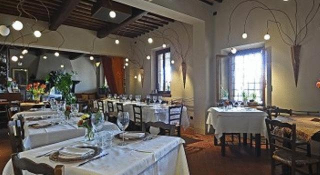 Restaurace v ubytování La Torre wine resort