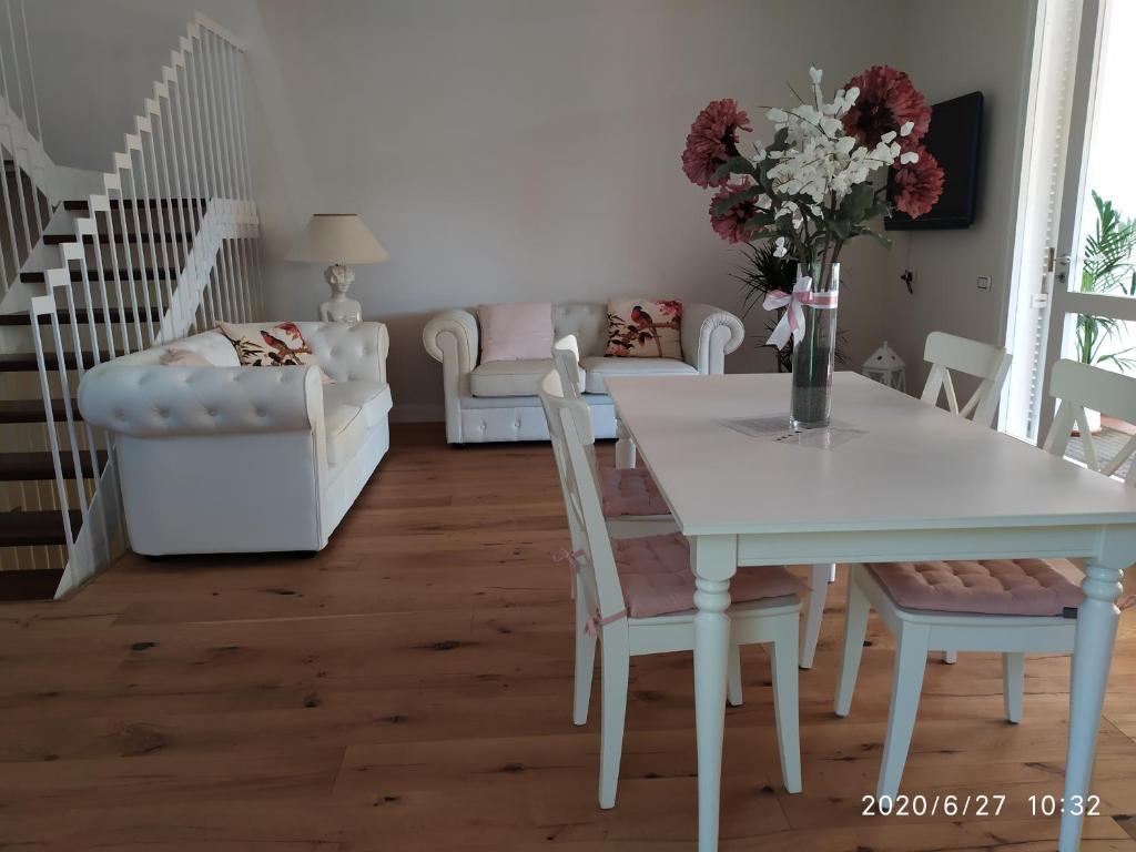 A seating area at Casa de la Luna