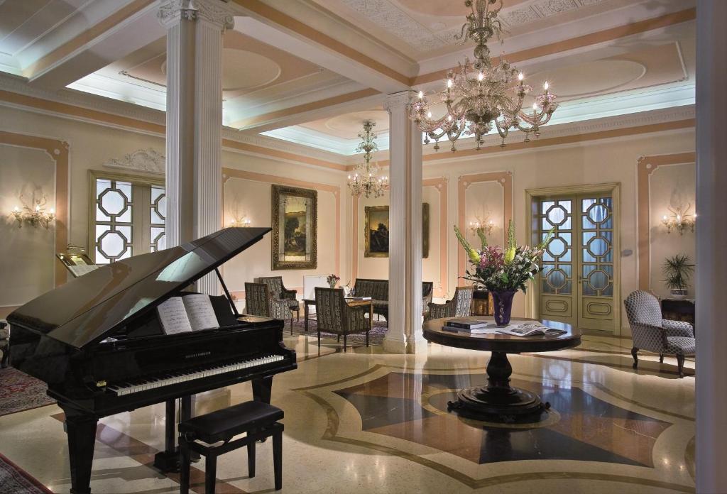 Posezení v ubytování Palace Hotel Meggiorato