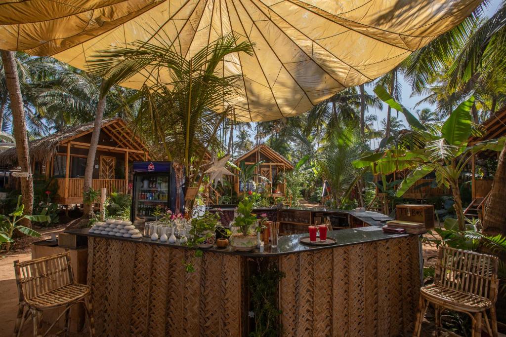 Сад в Goa Cottages Agonda