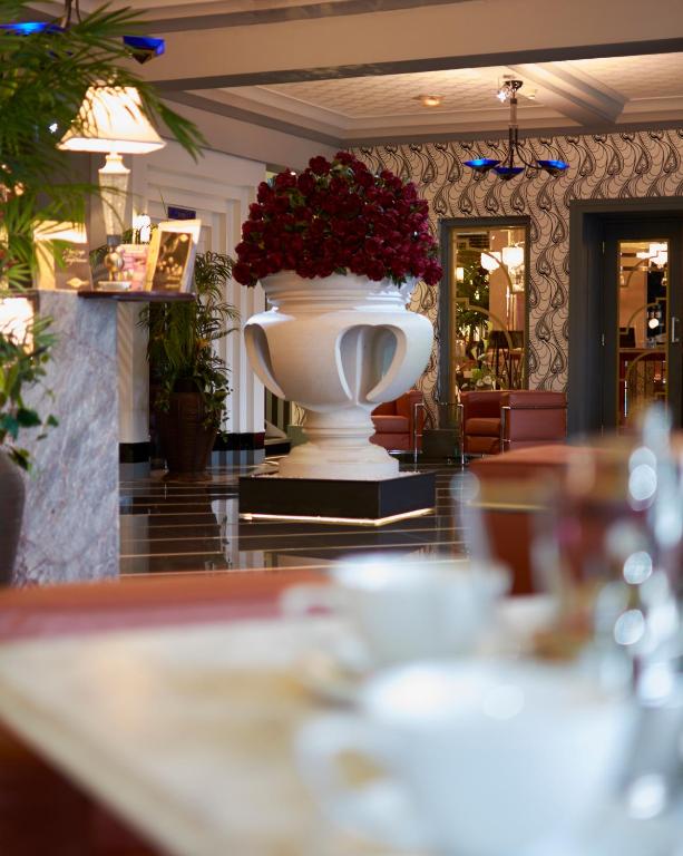Restaurace v ubytování Earl Of Doncaster Hotel