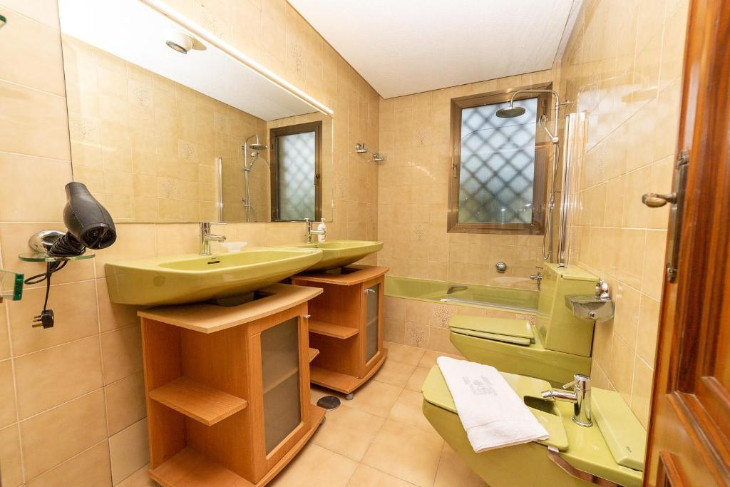 Villa Aldar, Albir – Updated 2023 Prices