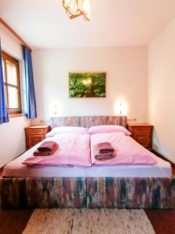 Posteľ alebo postele v izbe v ubytovaní Haus am Römerbad