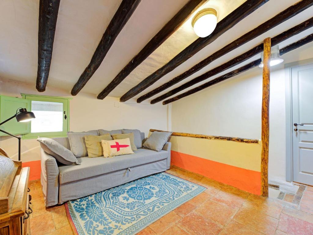 Vibrant Holiday Home in Fraga with Private Pool, Fraga ...