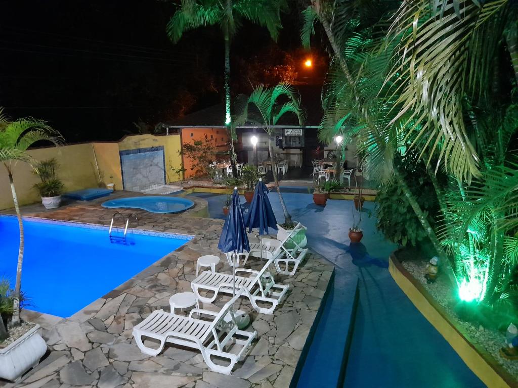 A piscina localizada em Pousada Atobá Juquehy Apartamentos ou nos arredores