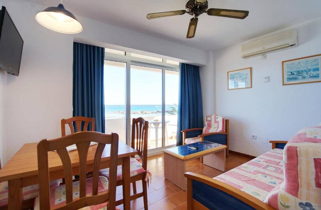 Apartamentos Portu Saler, Es Pujols – Updated 2022 Prices