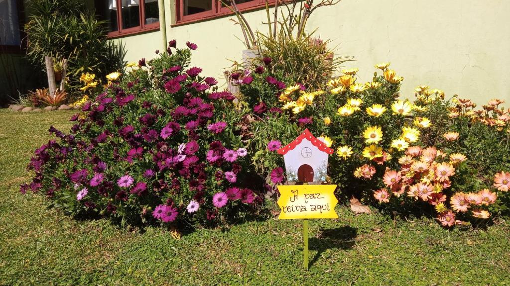 Casa da Paz Hostel & Suítes  Casa da Paz Hostel & Suítes