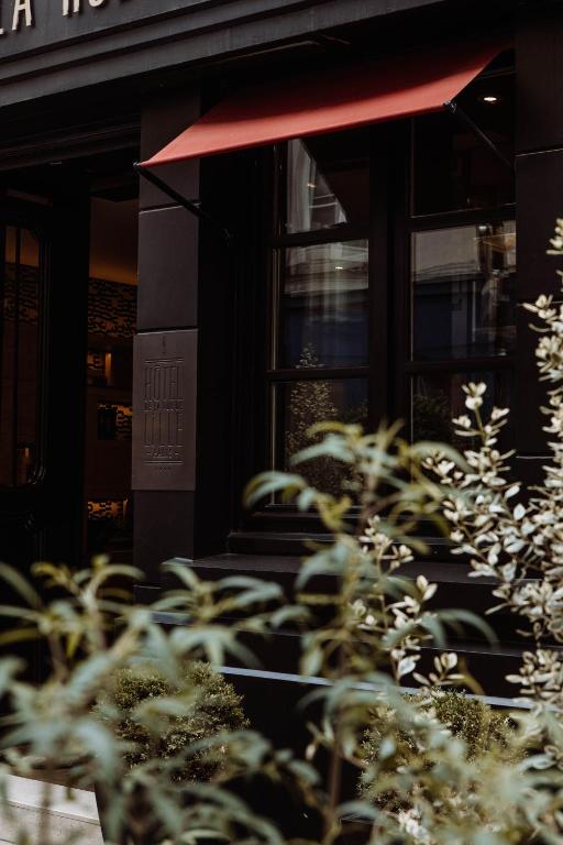 Hôtel de Lille - Saint-Germain des Près - Resim 18