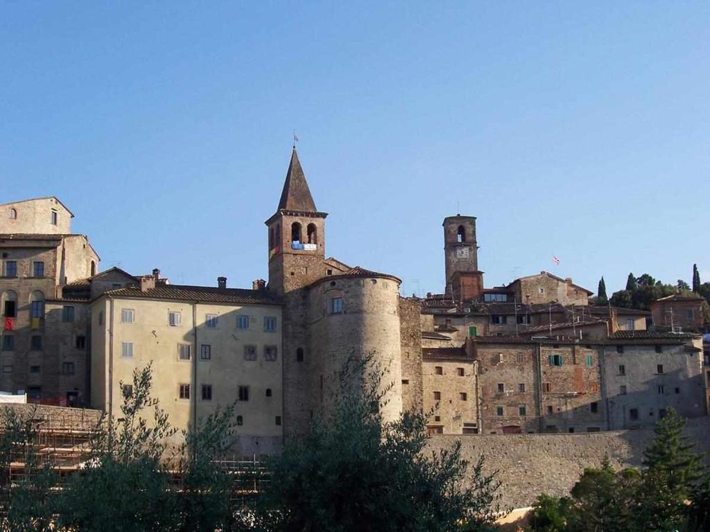 Fotografia z galérie ubytovania Appartamenti con cucina nelle colline toscane v destinácii Anghiari