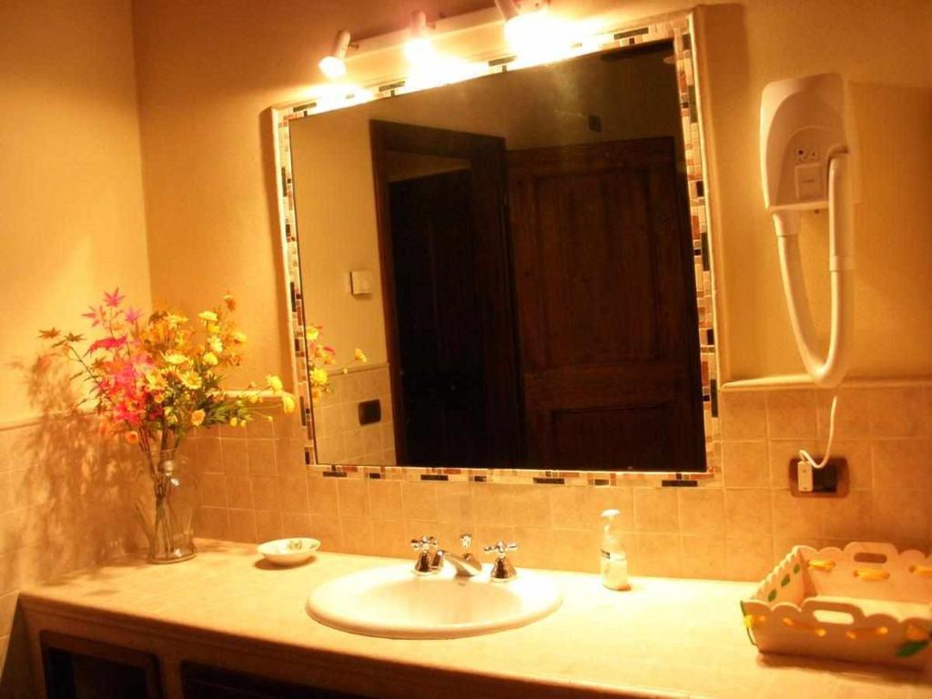 Kúpeľňa v ubytovaní Appartamenti con cucina nelle colline toscane