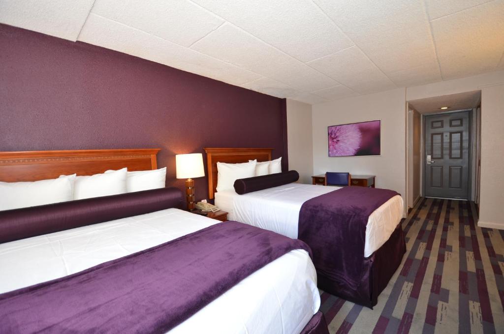Sea Club Ocean Resort - Double Room With Two Double Beds (4 Adults)