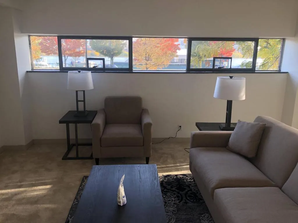 Memorial Drive 30 Day Rentals, Cambourne, United States