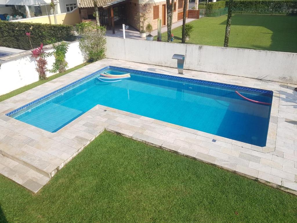  linda casa em bertioga cond hanga roa