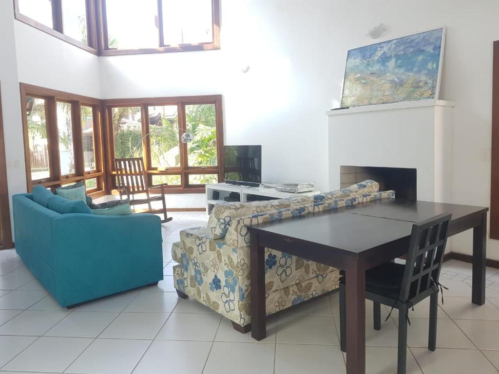  linda casa em bertioga cond hanga roa
