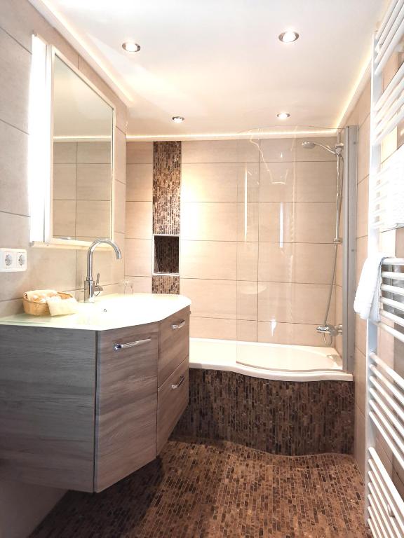 Koupelna v ubytování Hotel Vier Spitzen