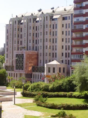 Hotel Alif Campo Pequeno - Resim 9