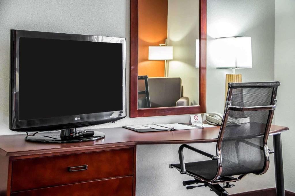 Sleep Inn & Suites Oklahoma City North photo