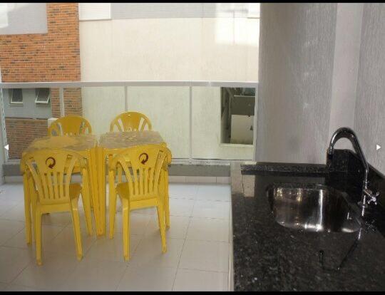  Apartamento em bombinhas