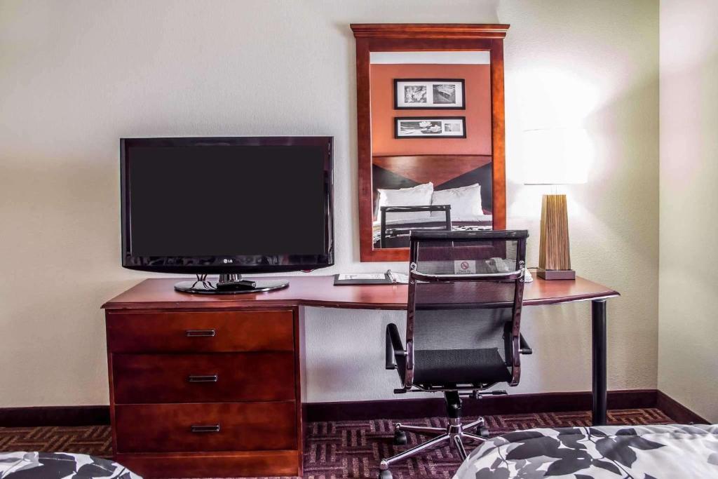 Sleep Inn & Suites Oklahoma City North photo