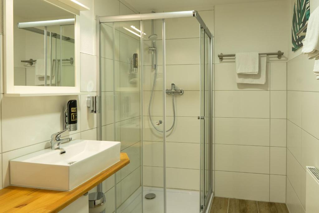 Koupelna v ubytování Hotel Post mit Klimaanlage