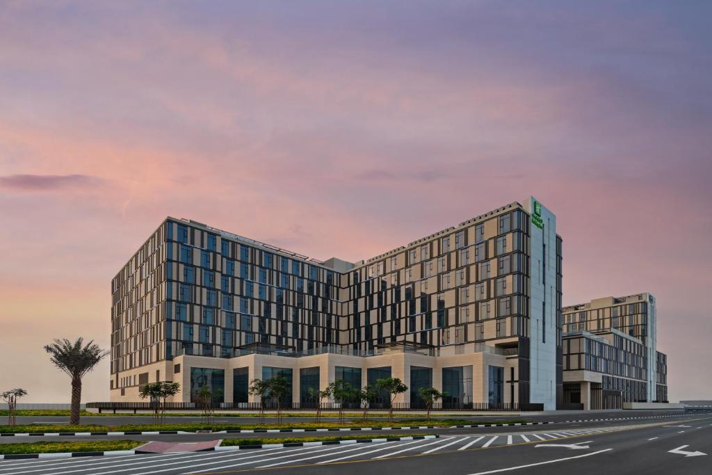 Holiday Inn Dubai Al-Maktoum Airport, Oktober 2020
