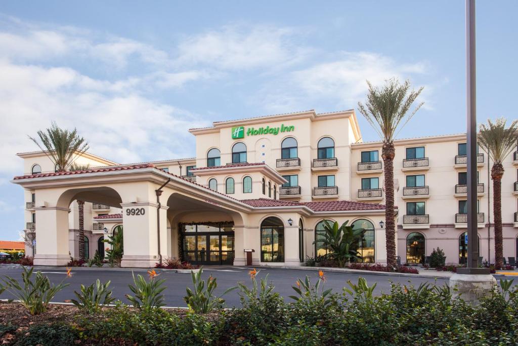una representación del exterior de un hotel en Holiday Inn El Monte - Los Angeles, an IHG Hotel en El Monte