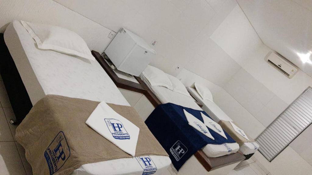  HOTEL PRESIDENTE
