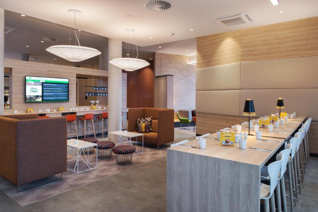 Holiday Inn Frankfurt Airport by IHG - Resim 21
