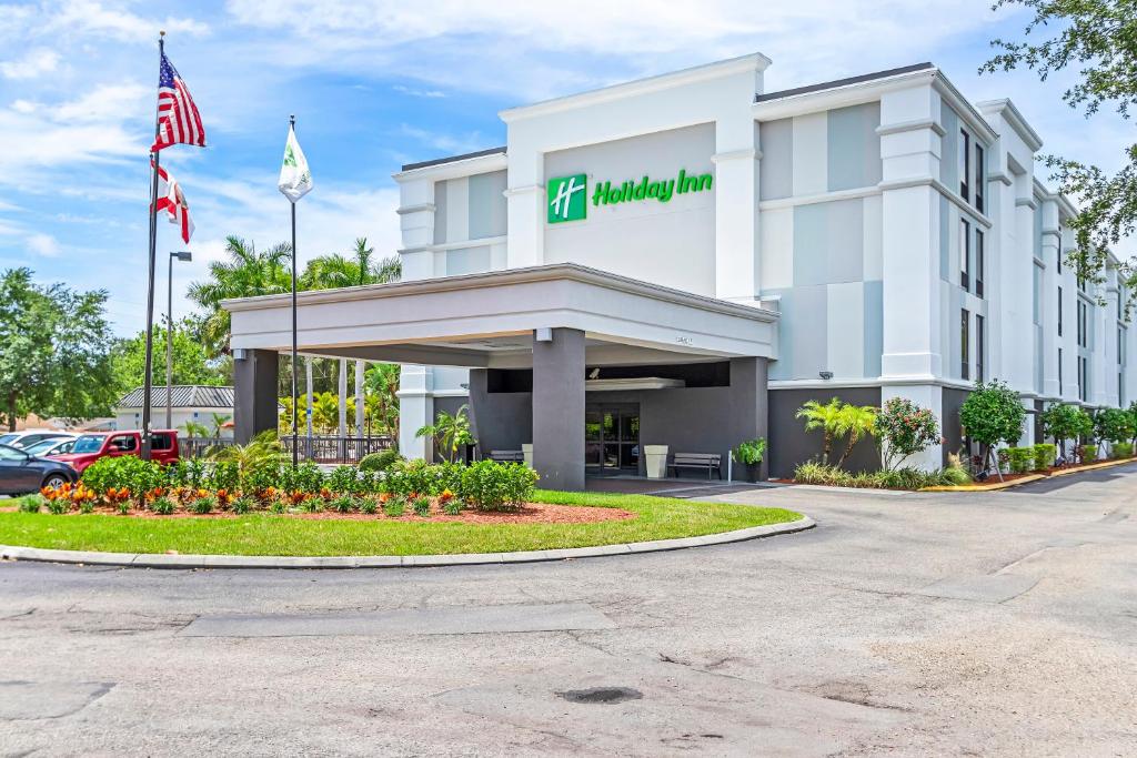 Gallery image of Holiday Inn - St. Petersburg West, an IHG Hotel in St Petersburg