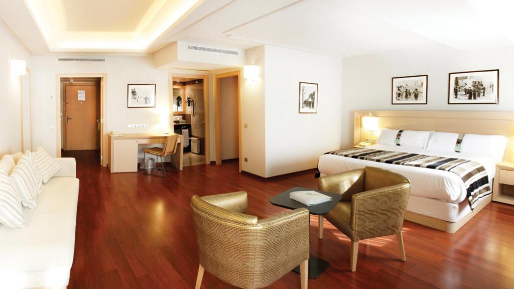 Suites Plaza Hotel & Wellness - Junior Suite Deluxe